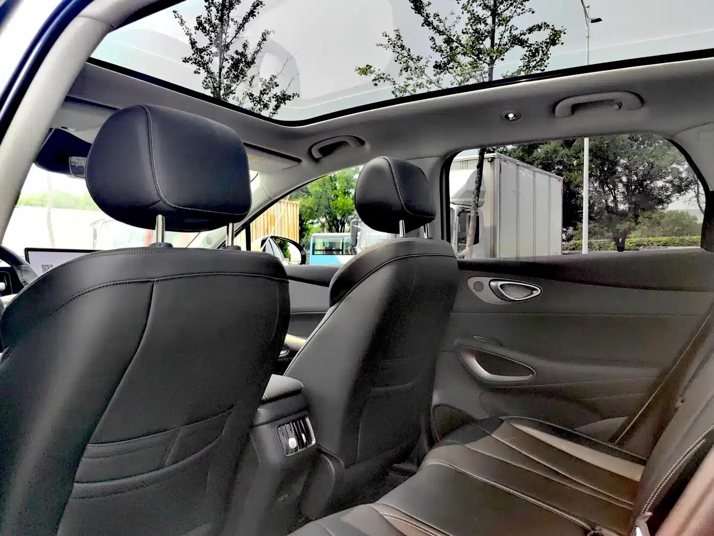 Hiace 05 EV 2025 520KM Flagship Intelligent Navigation Edition — миниатюра 6