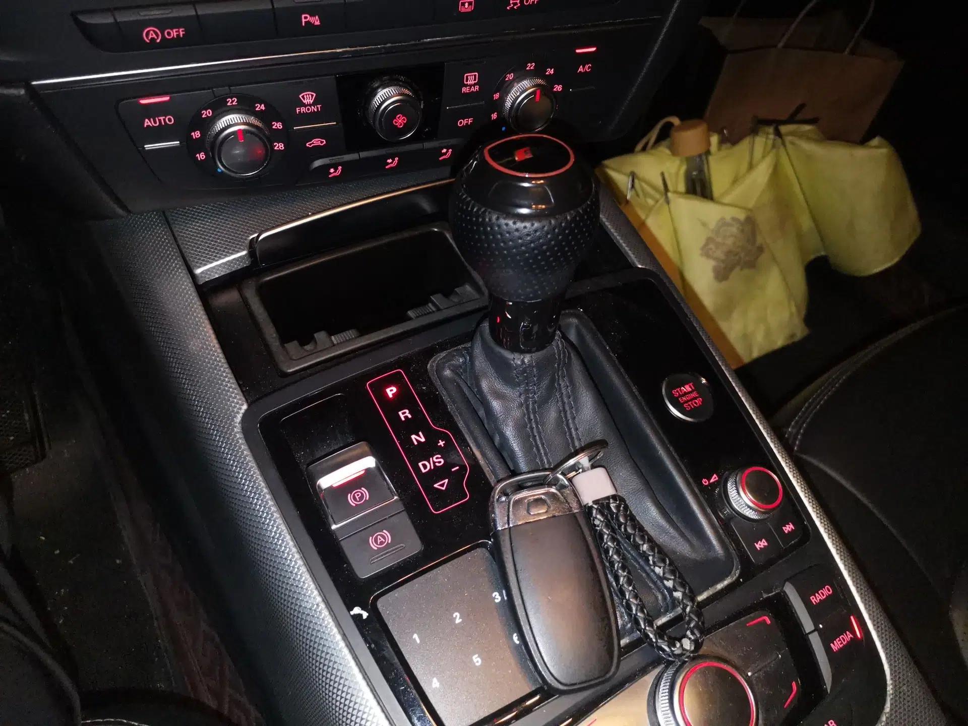 Audi A6L 2014 TFSI Standard Model — миниатюра 14