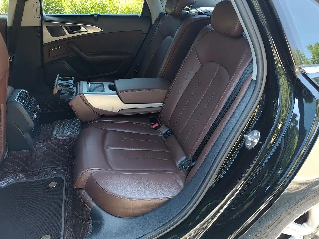Audi A6L 2018 30th Anniversary Edition TFSI Trendy Model — миниатюра 17