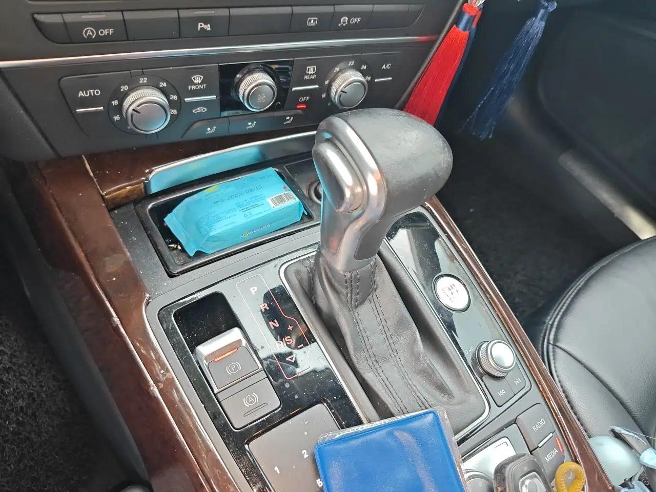 Audi A6L 2014 TFSI Standard Model — миниатюра 14