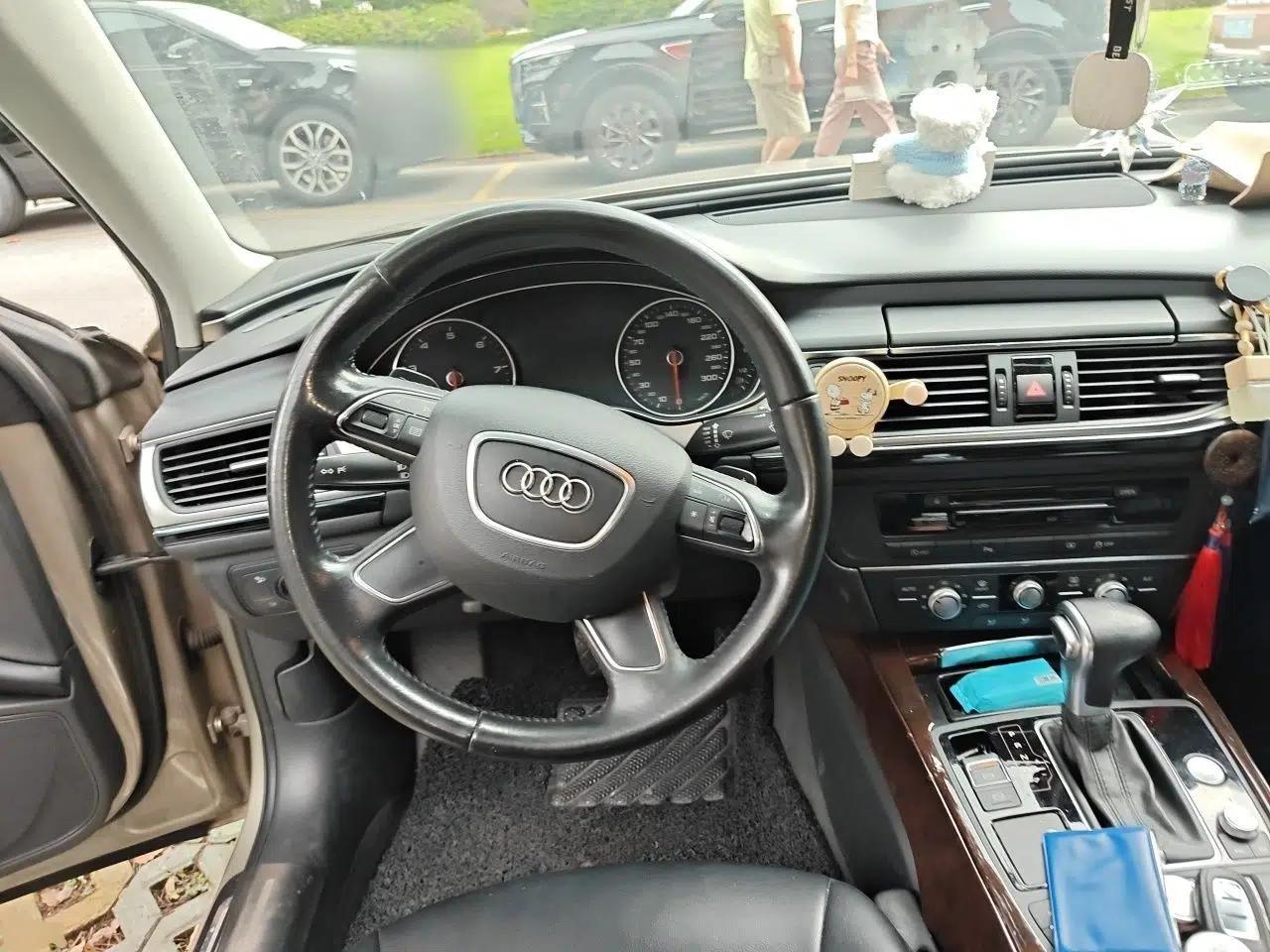 Audi A6L 2014 TFSI Standard Model — миниатюра 10