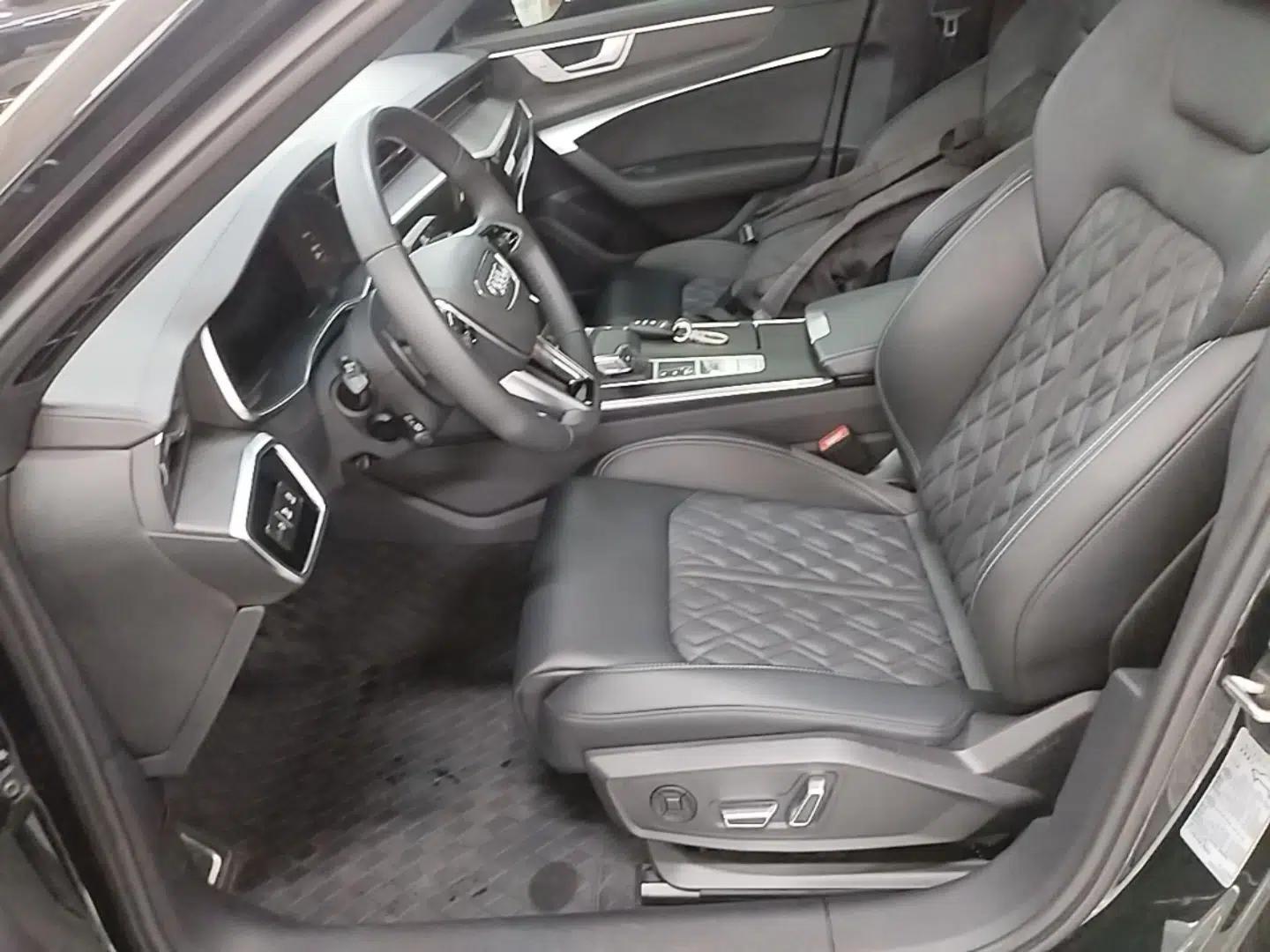 Audi A6L 2025 Restyled 45 TFSI quattro Prestige Dynamic Edition — миниатюра 17