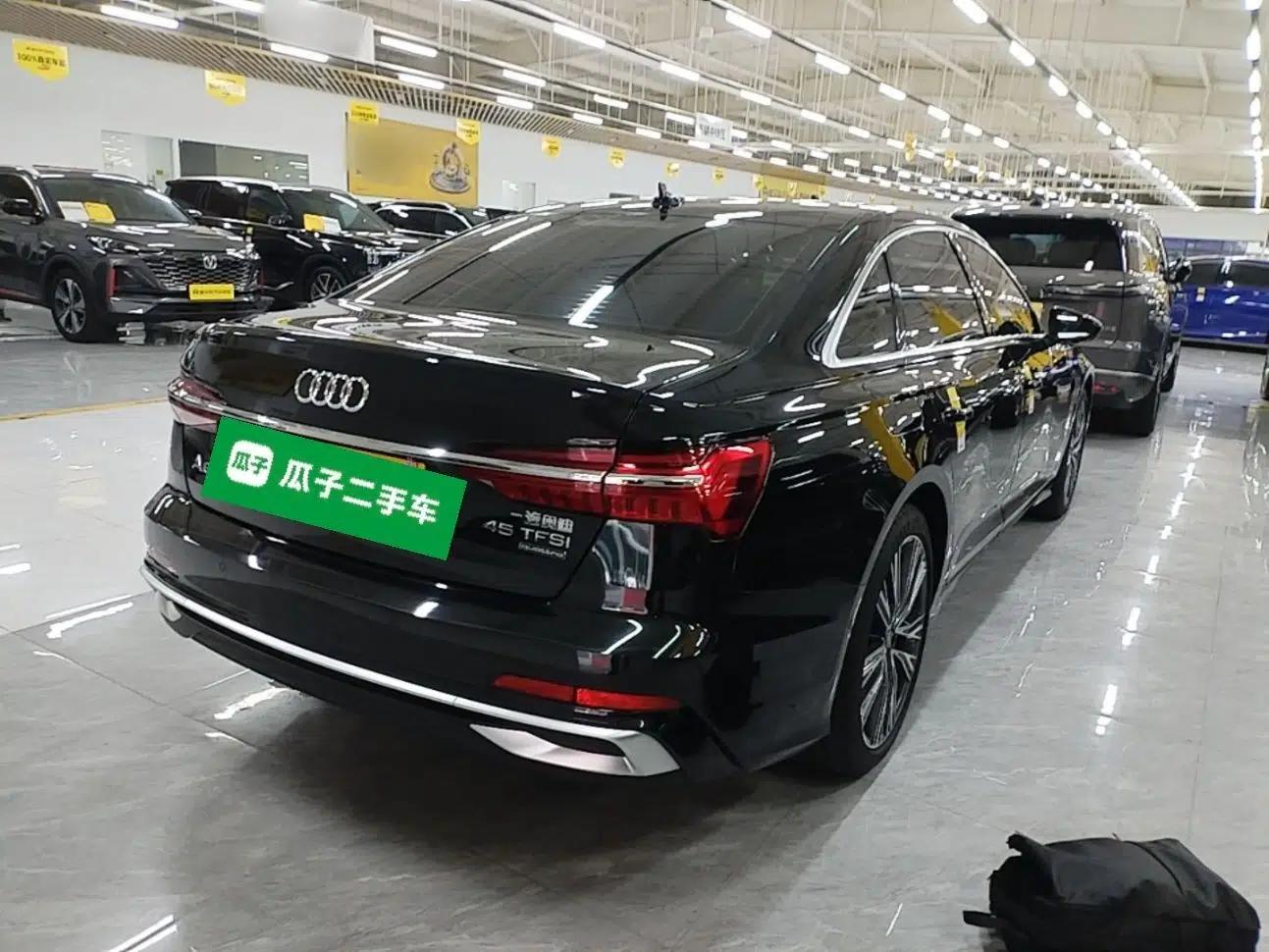 Audi A6L 2025 Restyled 45 TFSI quattro Prestige Dynamic Edition — миниатюра 6
