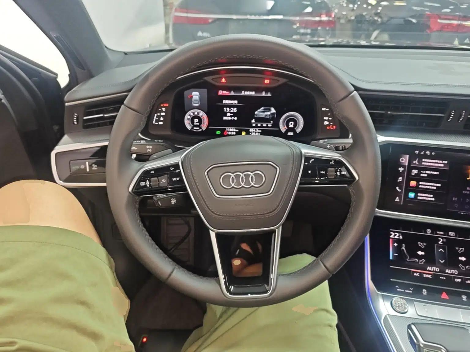 Audi A6L 2025 Revised 40 TFSI Luxury Dynamic Edition — миниатюра 13