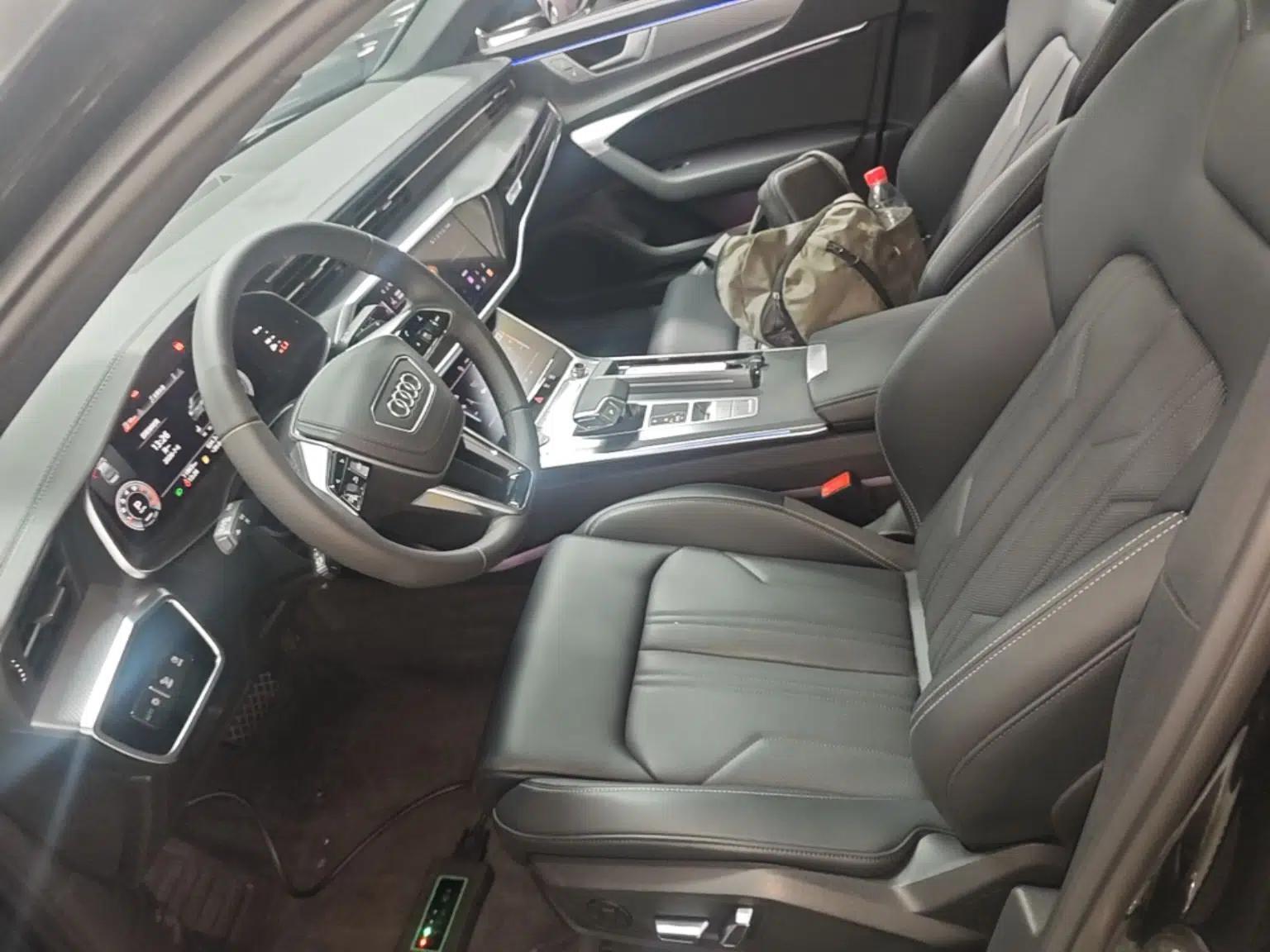 Audi A6L 2025 Revised 40 TFSI Luxury Dynamic Edition — миниатюра 17