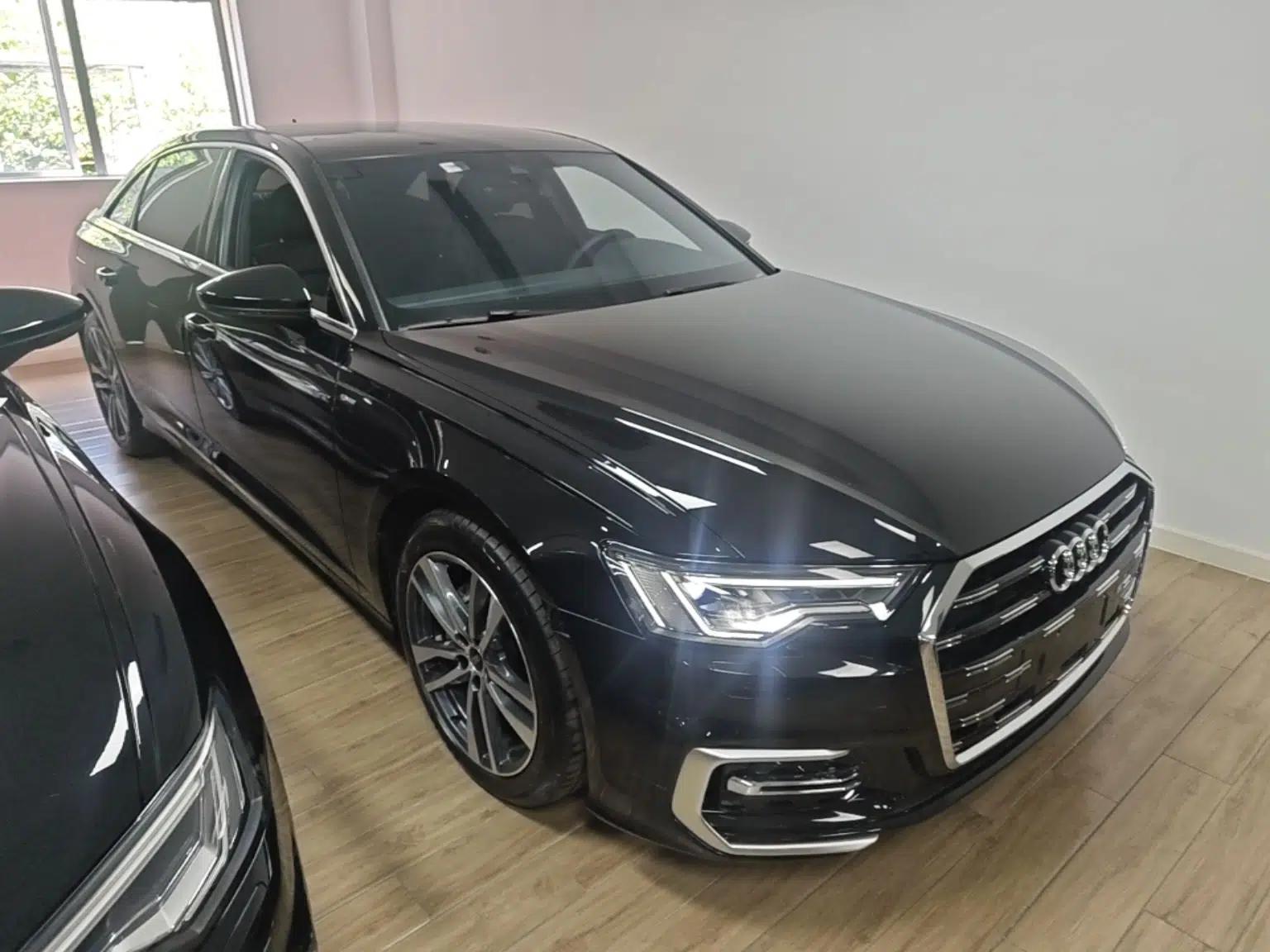 Audi A6L 2025 Revised 40 TFSI Luxury Dynamic Edition — миниатюра 3