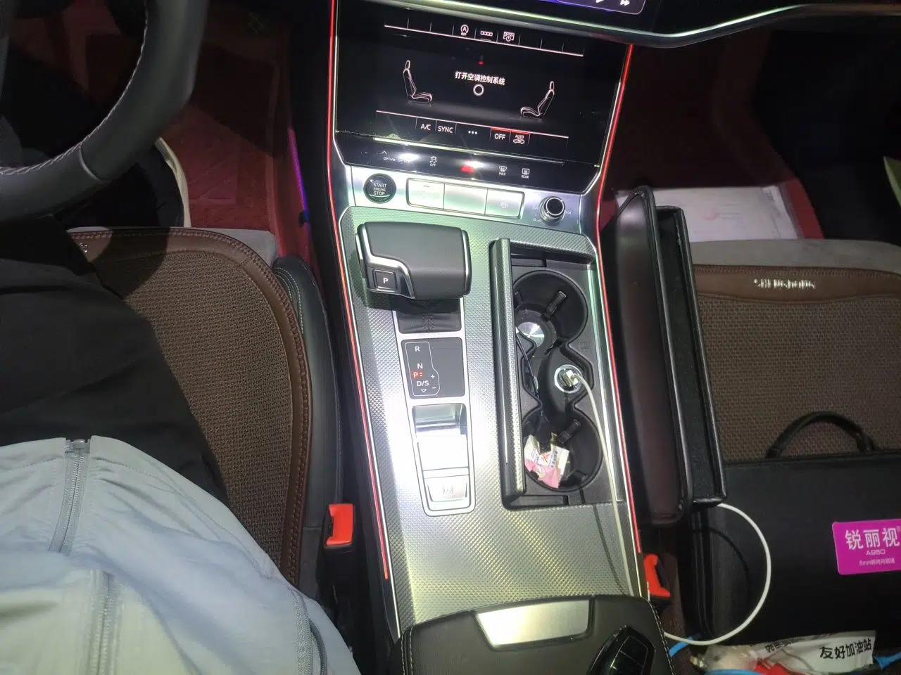 Audi A6L 2024 45 TFSI Prestige Dynamic Edition — миниатюра 14