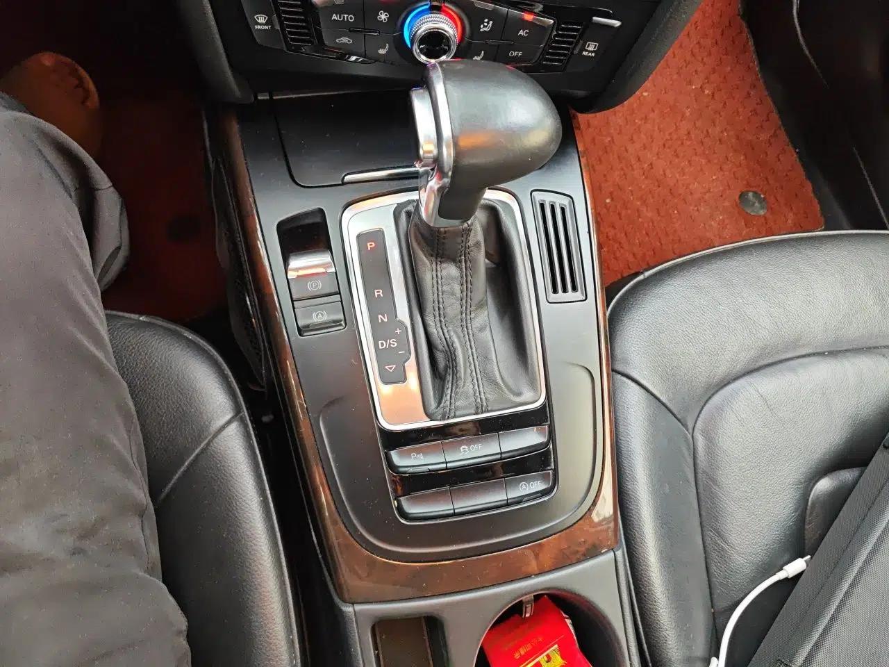 Audi A4L 2013 35 TFSI Automatic Comfort Model — миниатюра 14