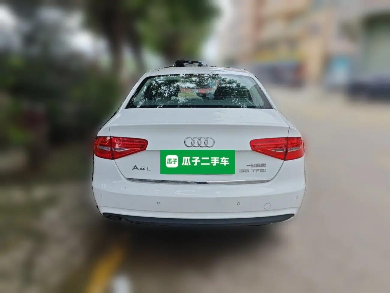 Audi A4L 2013 35 TFSI Automatic Comfort Model — миниатюра 5