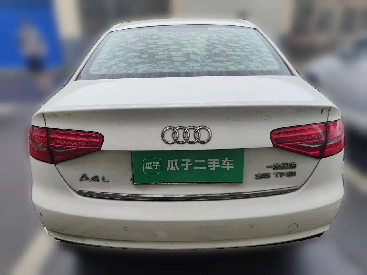 Audi A4L 2015 35 TFSI Automatic Standard Model — миниатюра 5