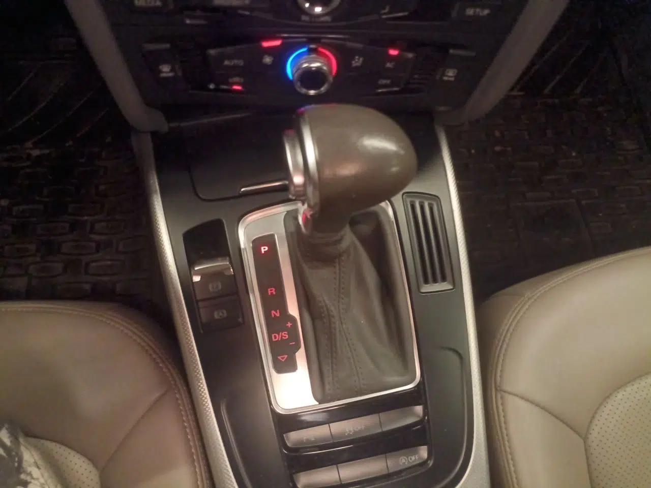 Audi A4L 2012 2.0 TFSI automatic Comfort trim level — миниатюра 14