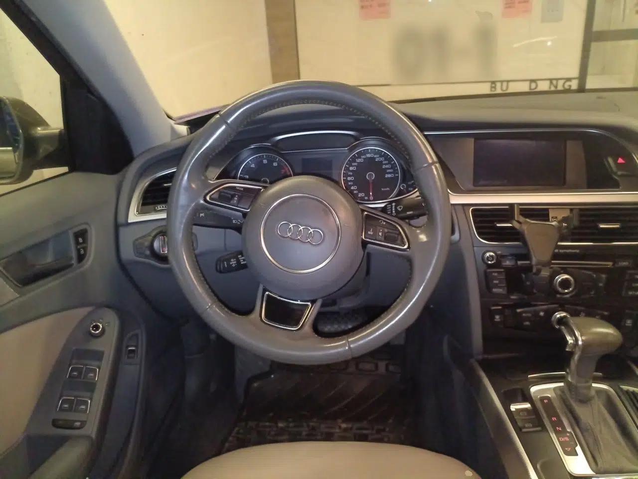 Audi A4L 2012 2.0 TFSI automatic Comfort trim level — миниатюра 10