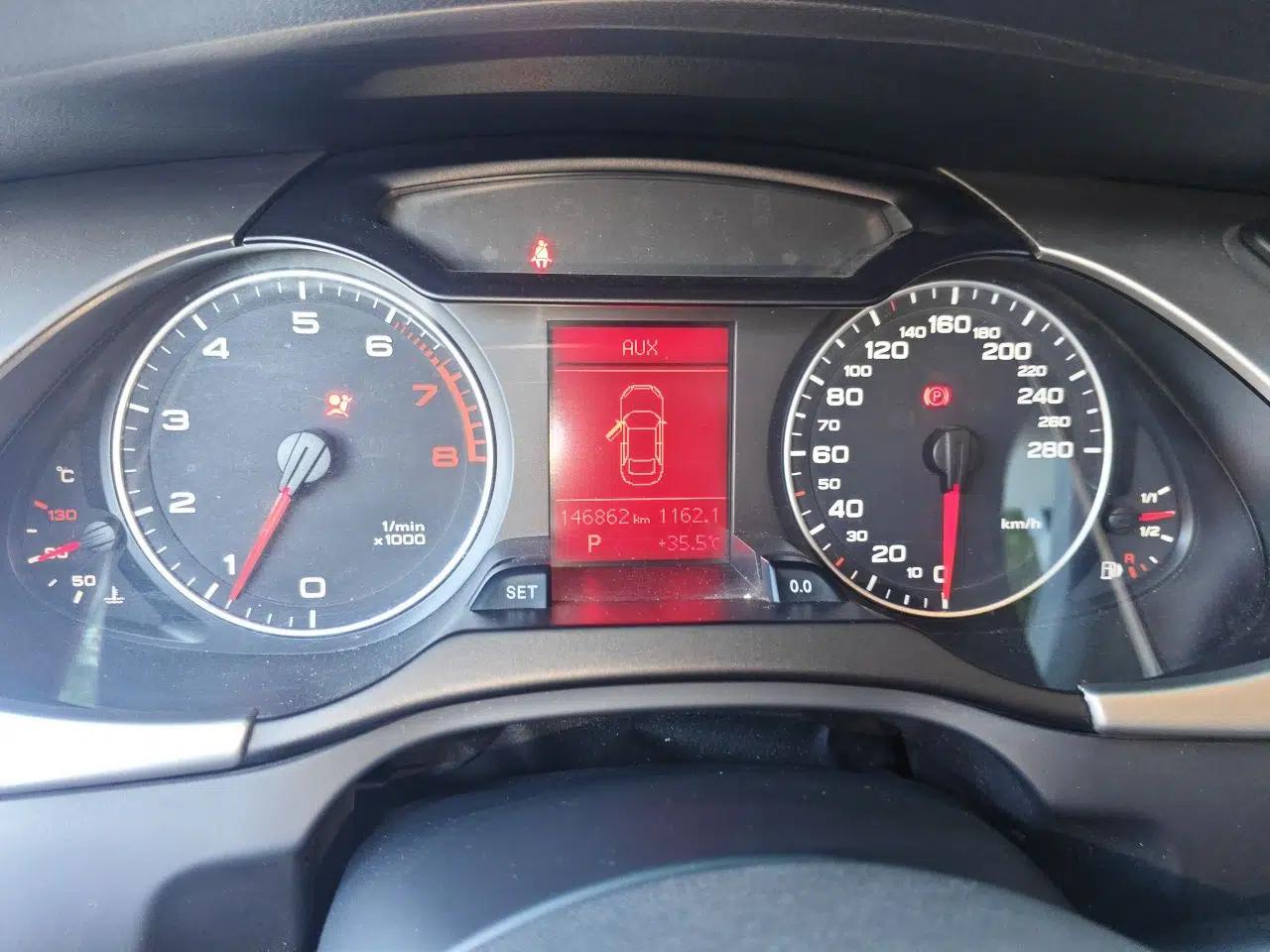 Audi A4L 2012 2.0 TFSI automatic standard version — миниатюра 11