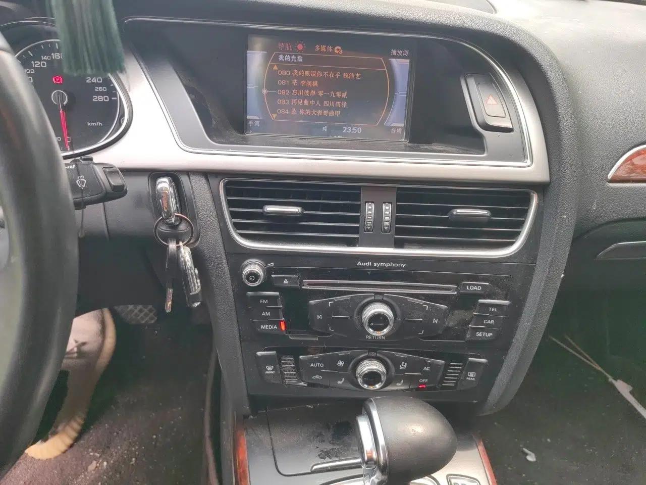 Audi A4L 2013 35 TFSI Automatic Comfort Model — миниатюра 13