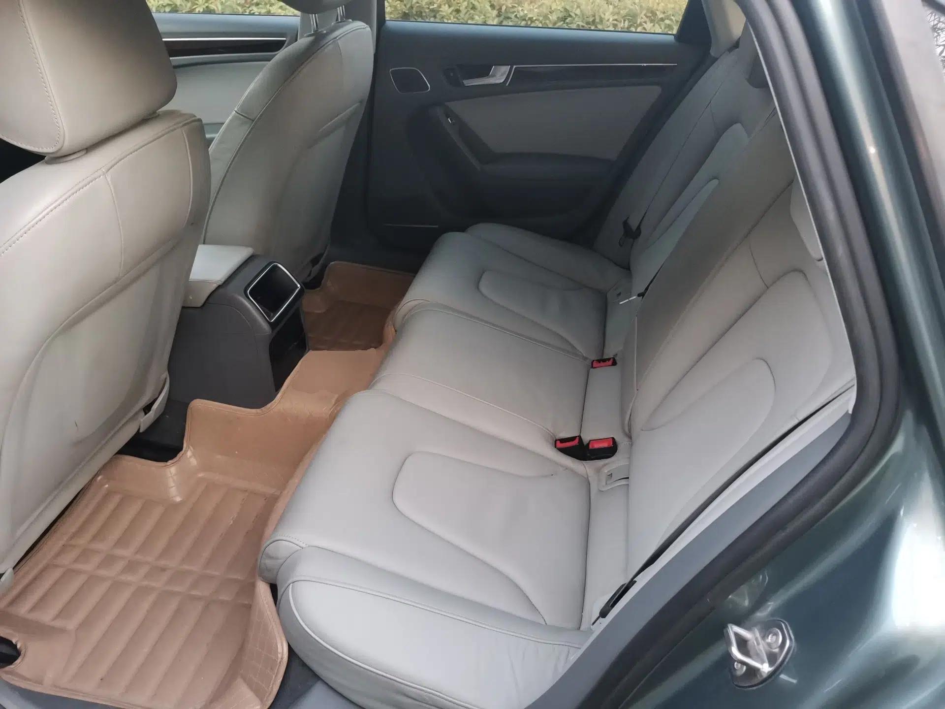 Audi A4L 2013 35 TFSI Automatic Comfort Model — миниатюра 17