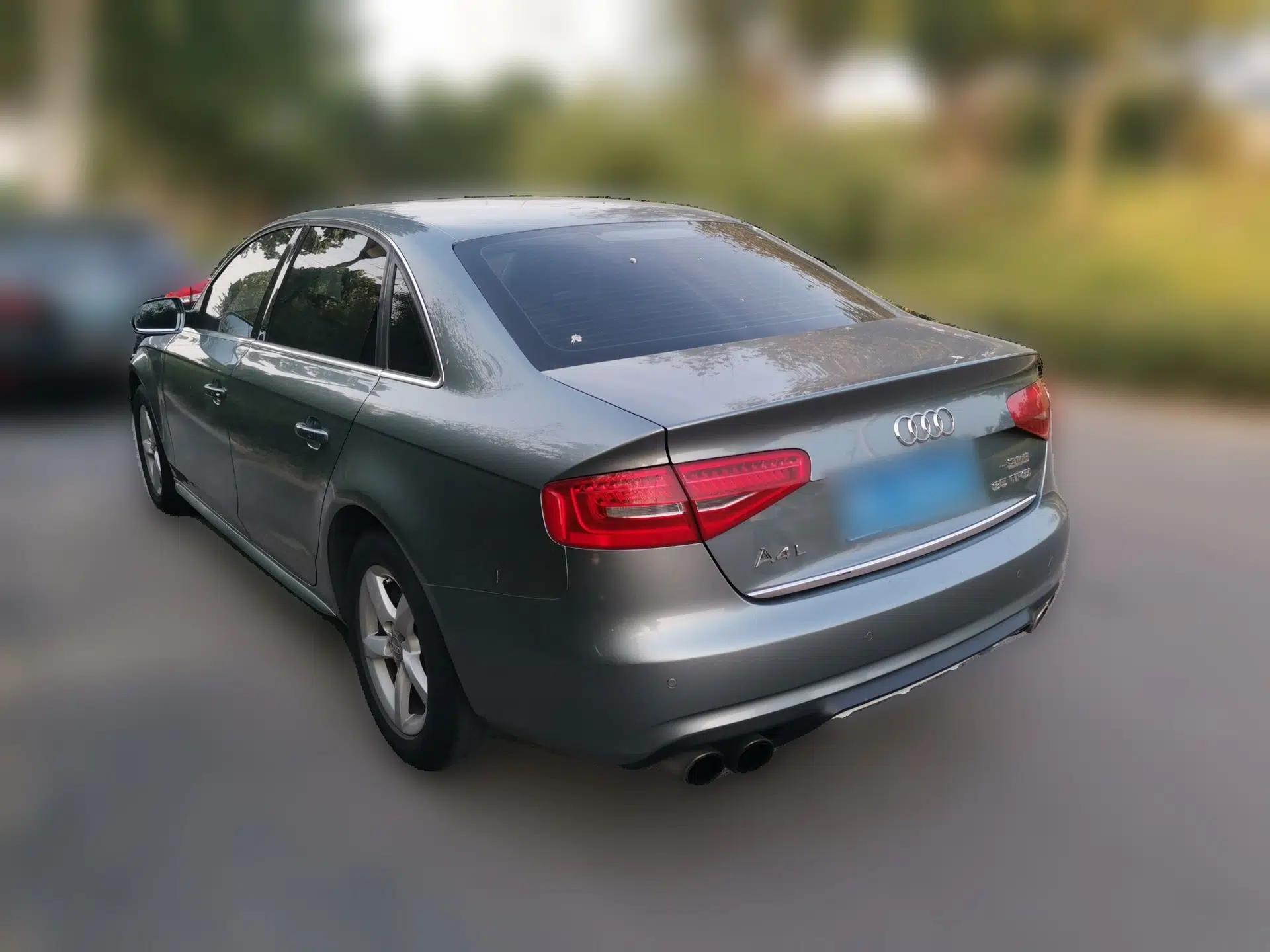 Audi A4L 2013 35 TFSI Automatic Comfort Model — миниатюра 4