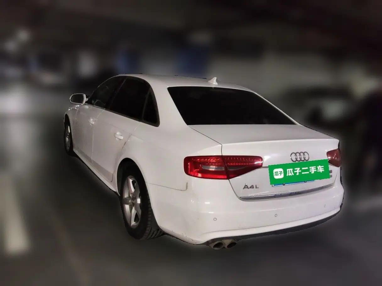 Audi A4L 2015 35 TFSI Automatic Standard Model — миниатюра 4