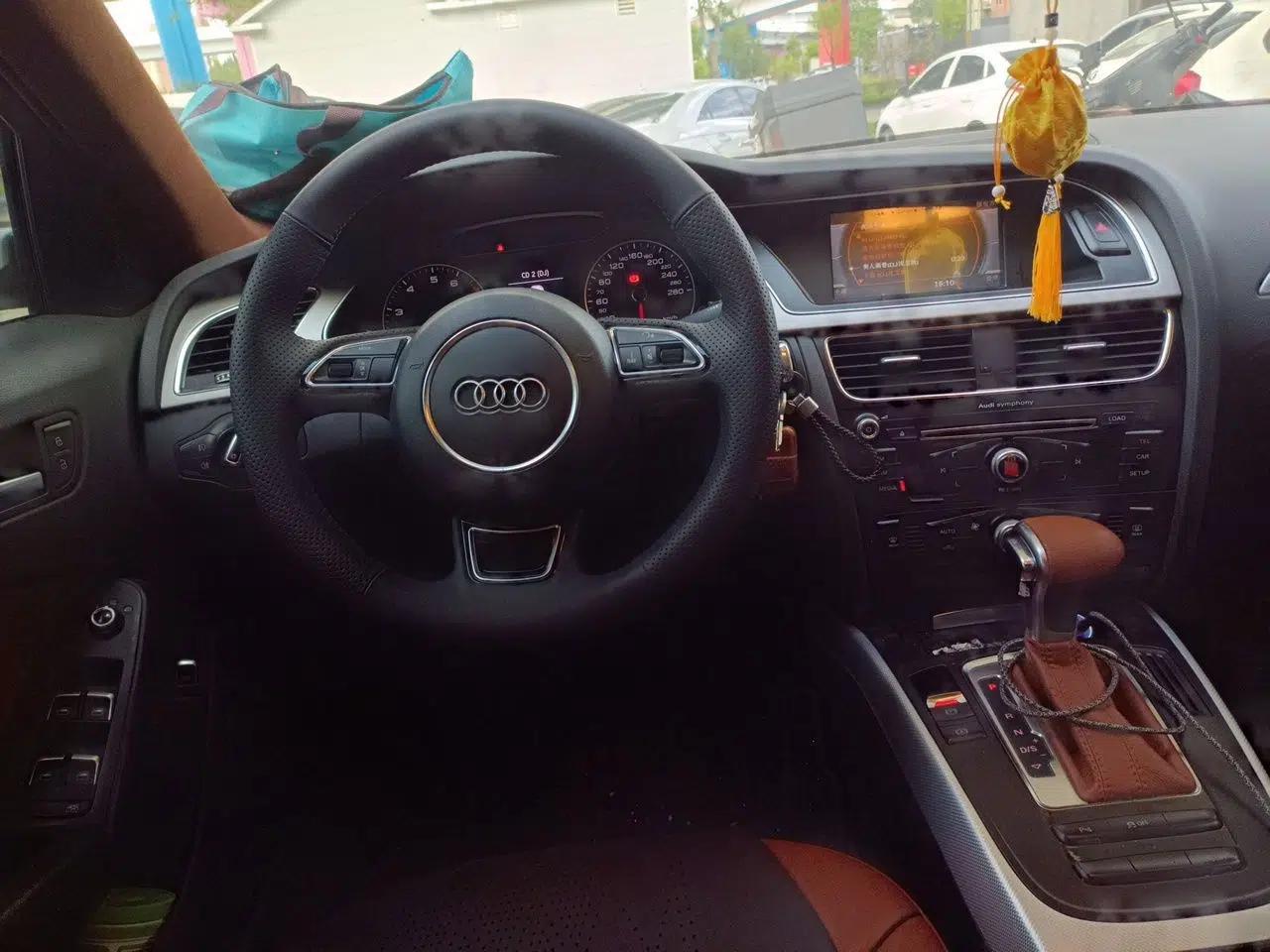 Audi A4L 2013 35 TFSI Automatic Standard Model — миниатюра 10
