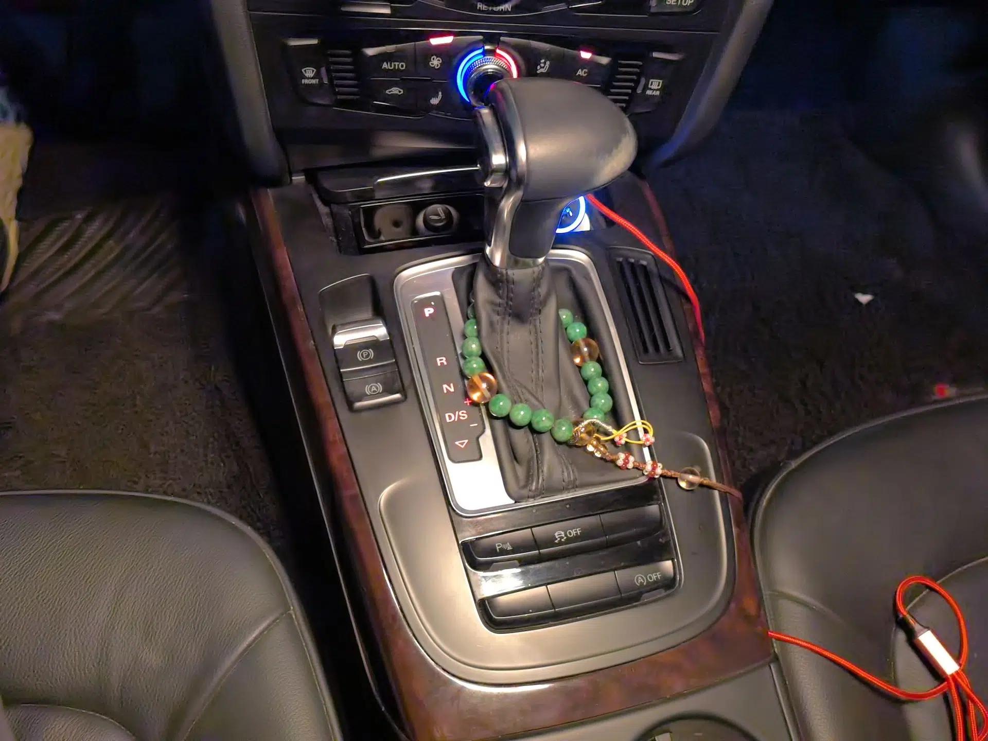 Audi A4L 2013 35 TFSI Automatic Comfort Model — миниатюра 14