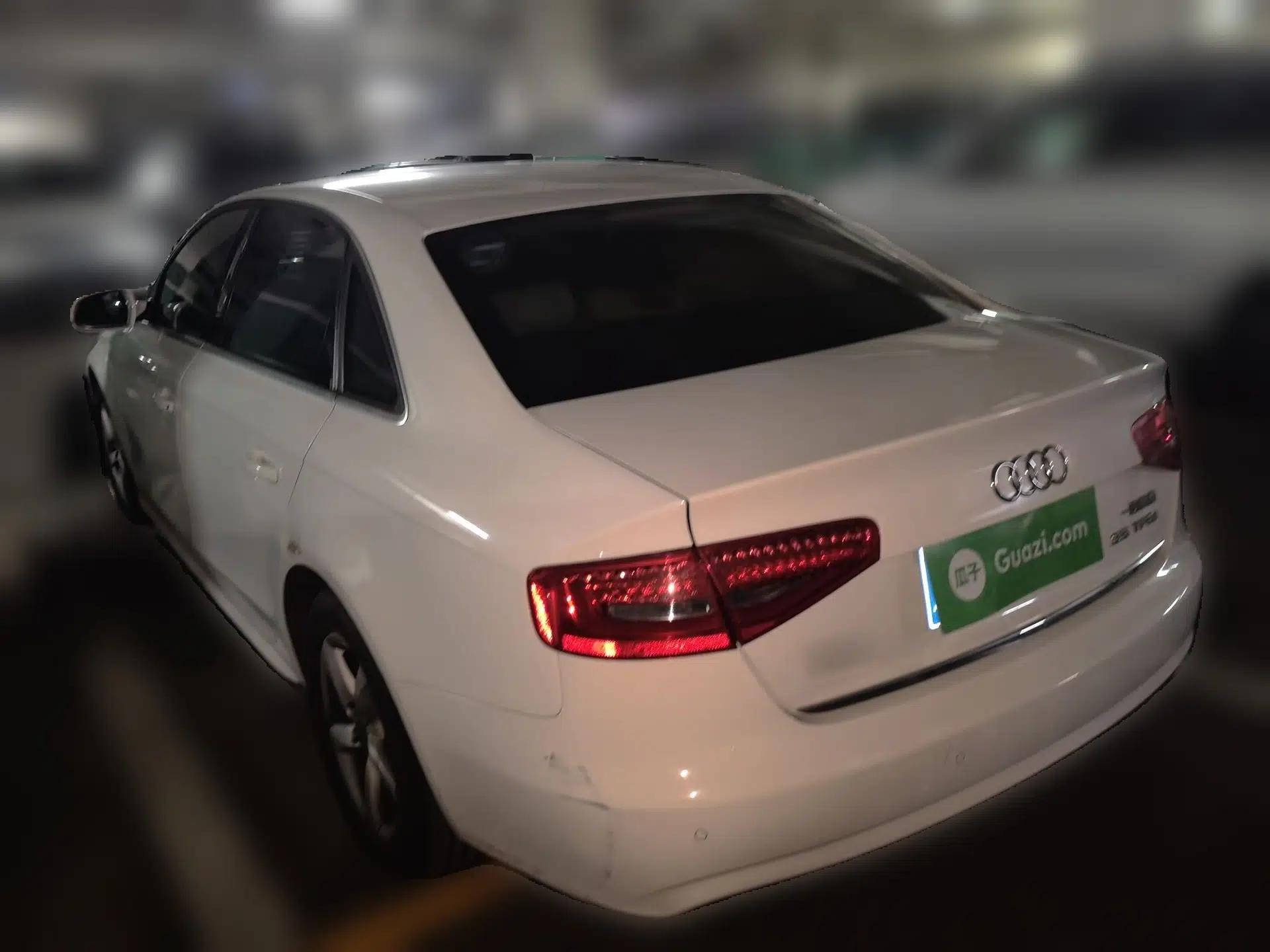 Audi A4L 2013 35 TFSI Automatic Comfort Model — миниатюра 4