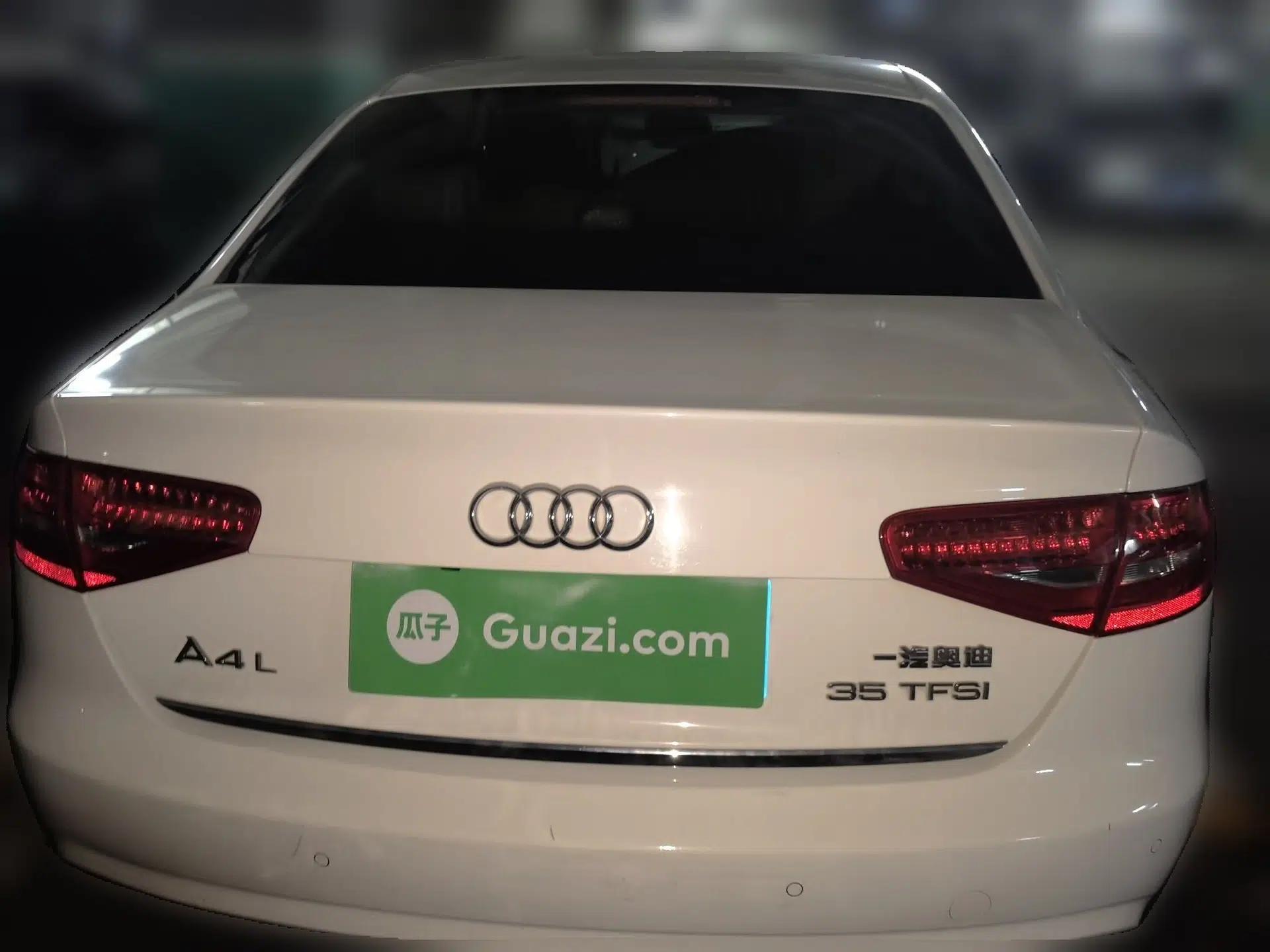 Audi A4L 2013 35 TFSI Automatic Comfort Model — миниатюра 5