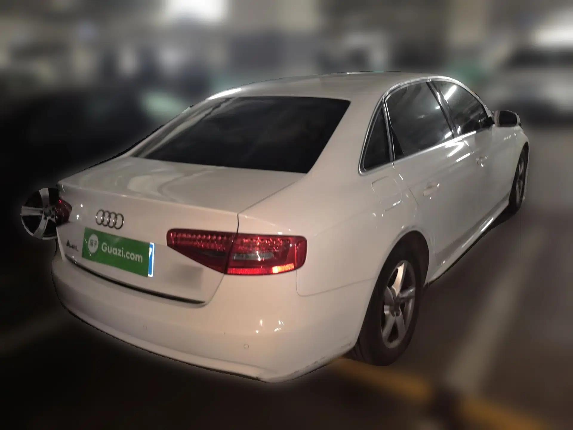 Audi A4L 2013 35 TFSI Automatic Comfort Model — миниатюра 6
