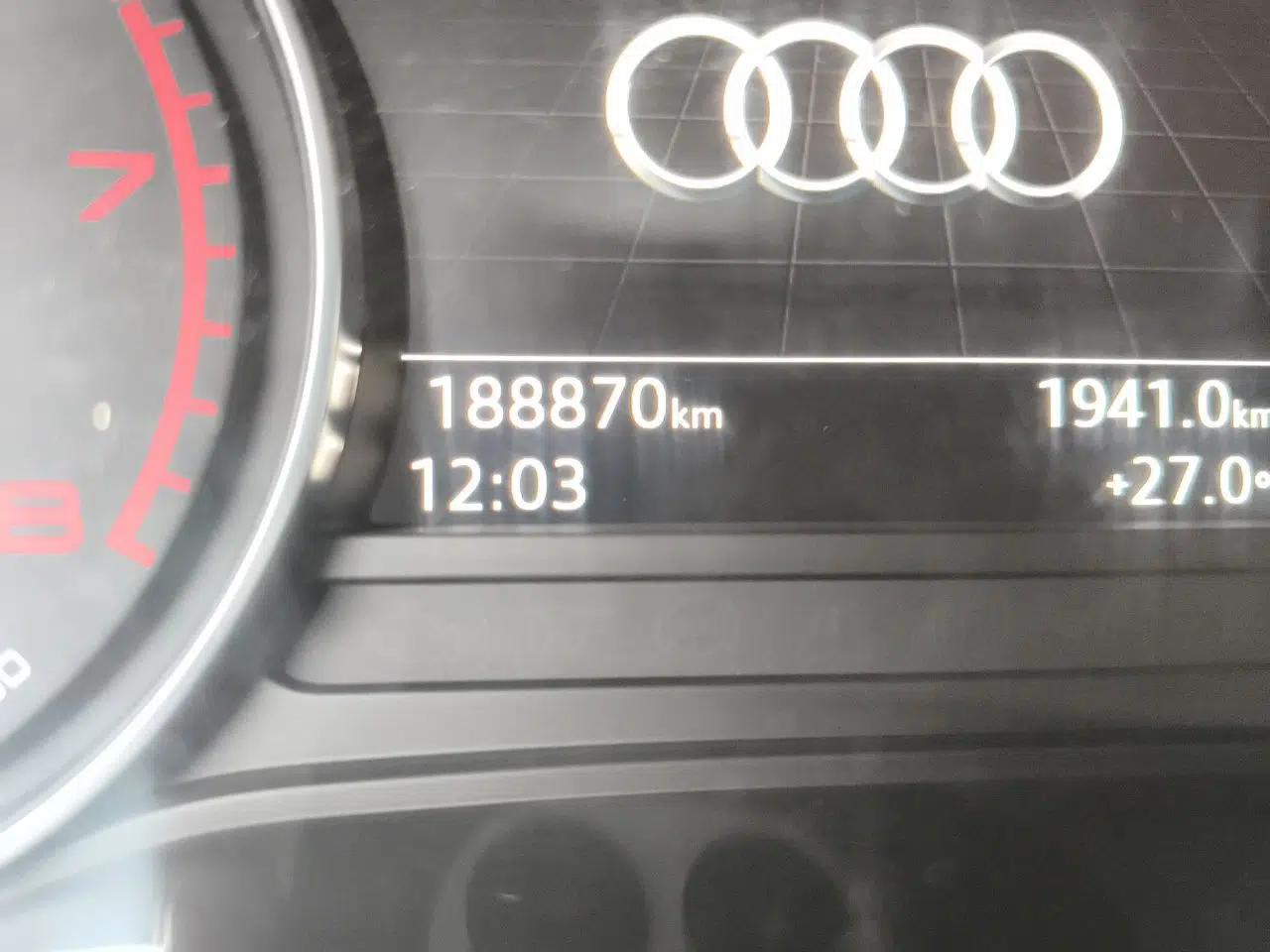 Audi A4L 2017 40 TFSI Fashion Model — миниатюра 11