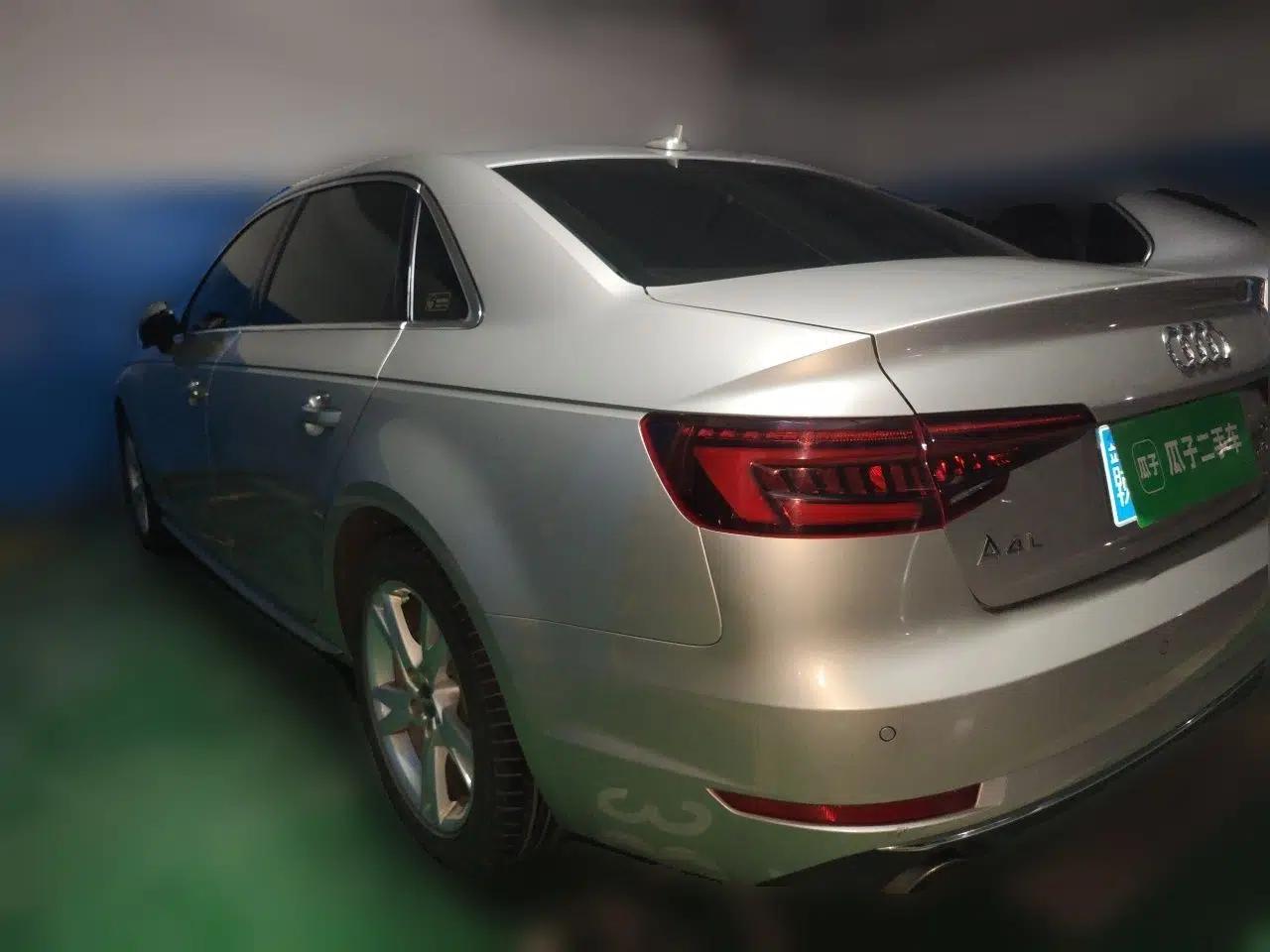 Audi A4L 2018 30th Anniversary Edition 40 TFSI Trendy Model — миниатюра 4