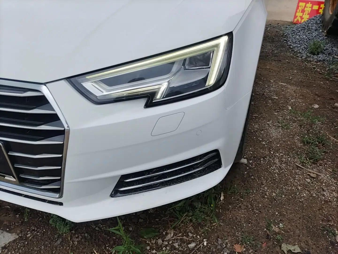 Audi A4L 2018 30th Anniversary Edition 40 TFSI Trendy Model — миниатюра 8