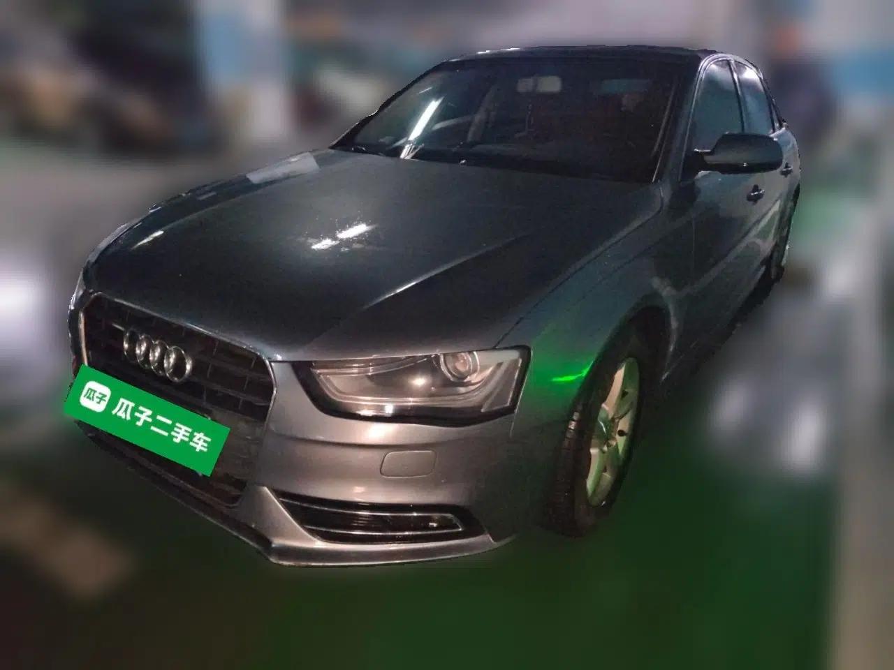 Audi A4L 2015 35 TFSI Automatic Standard Model — миниатюра 1
