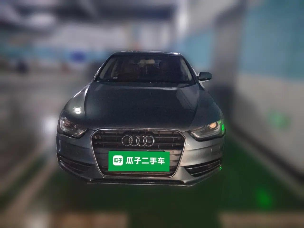 Audi A4L 2015 35 TFSI Automatic Standard Model — миниатюра 2