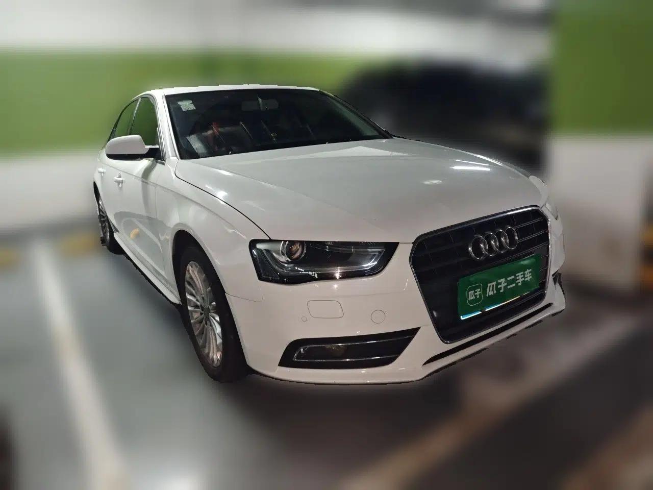 Audi A4L 2015 35 TFSI Automatic Comfort Model — миниатюра 3