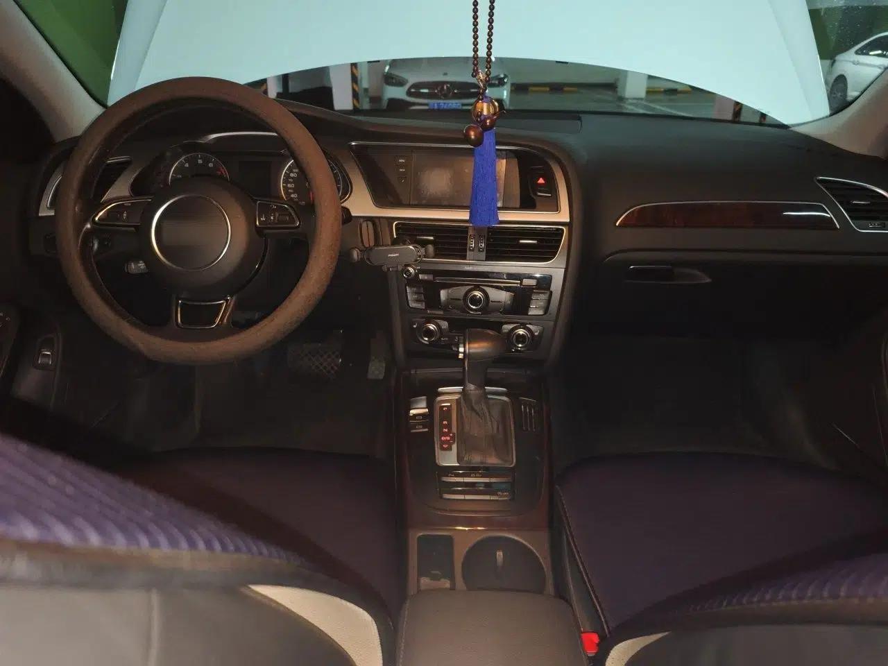 Audi A4L 2015 35 TFSI Automatic Comfort Model — миниатюра 9