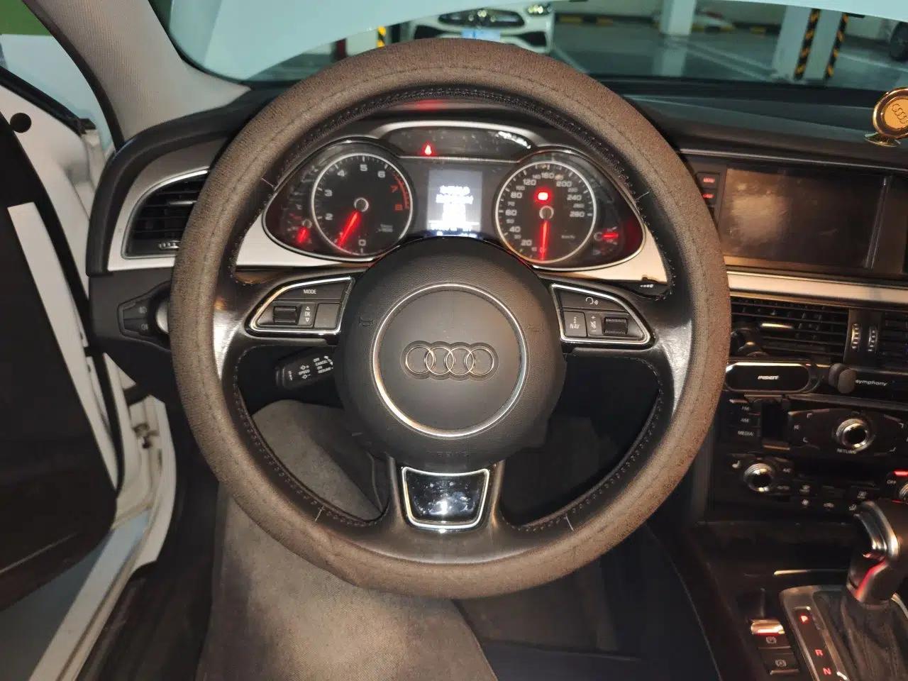 Audi A4L 2015 35 TFSI Automatic Comfort Model — миниатюра 10