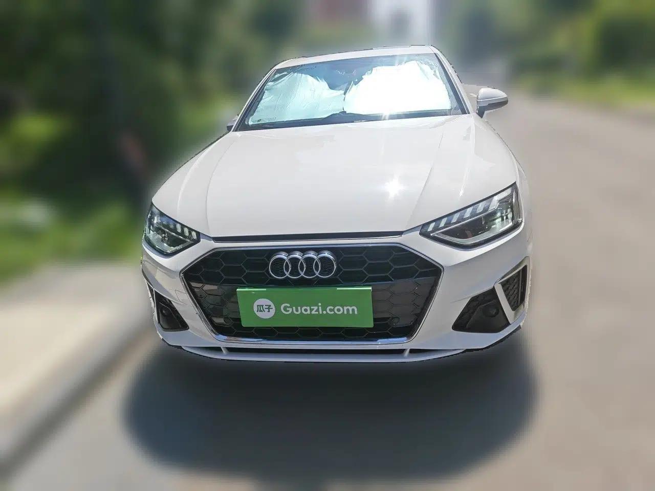 Audi A4L 2020 40 TFSI Luxury Dynamic Model — миниатюра 2