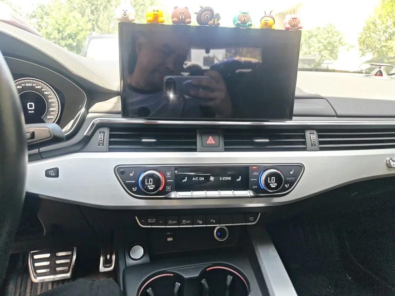 Audi A4L 2020 40 TFSI Luxury Dynamic Model — миниатюра 13