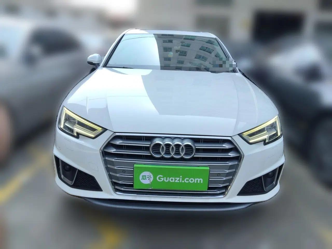 Audi A4L 2018 30th Anniversary Edition 40 TFSI Fashion Model — миниатюра 2