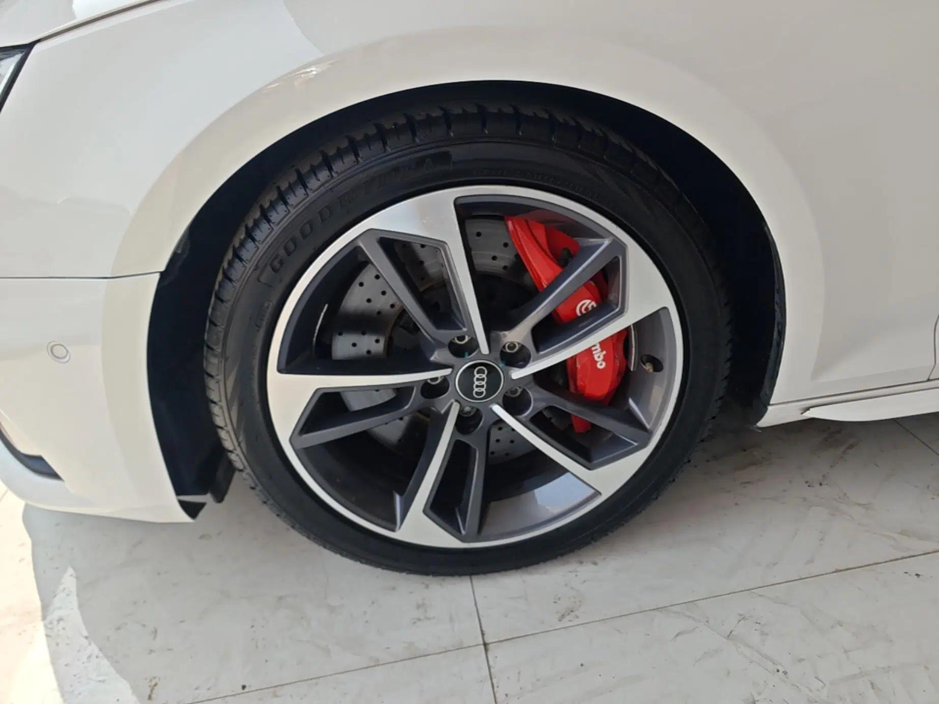 Audi A4L 2019 40 TFSI Fashion Edition China VI Emission Standard — миниатюра 10