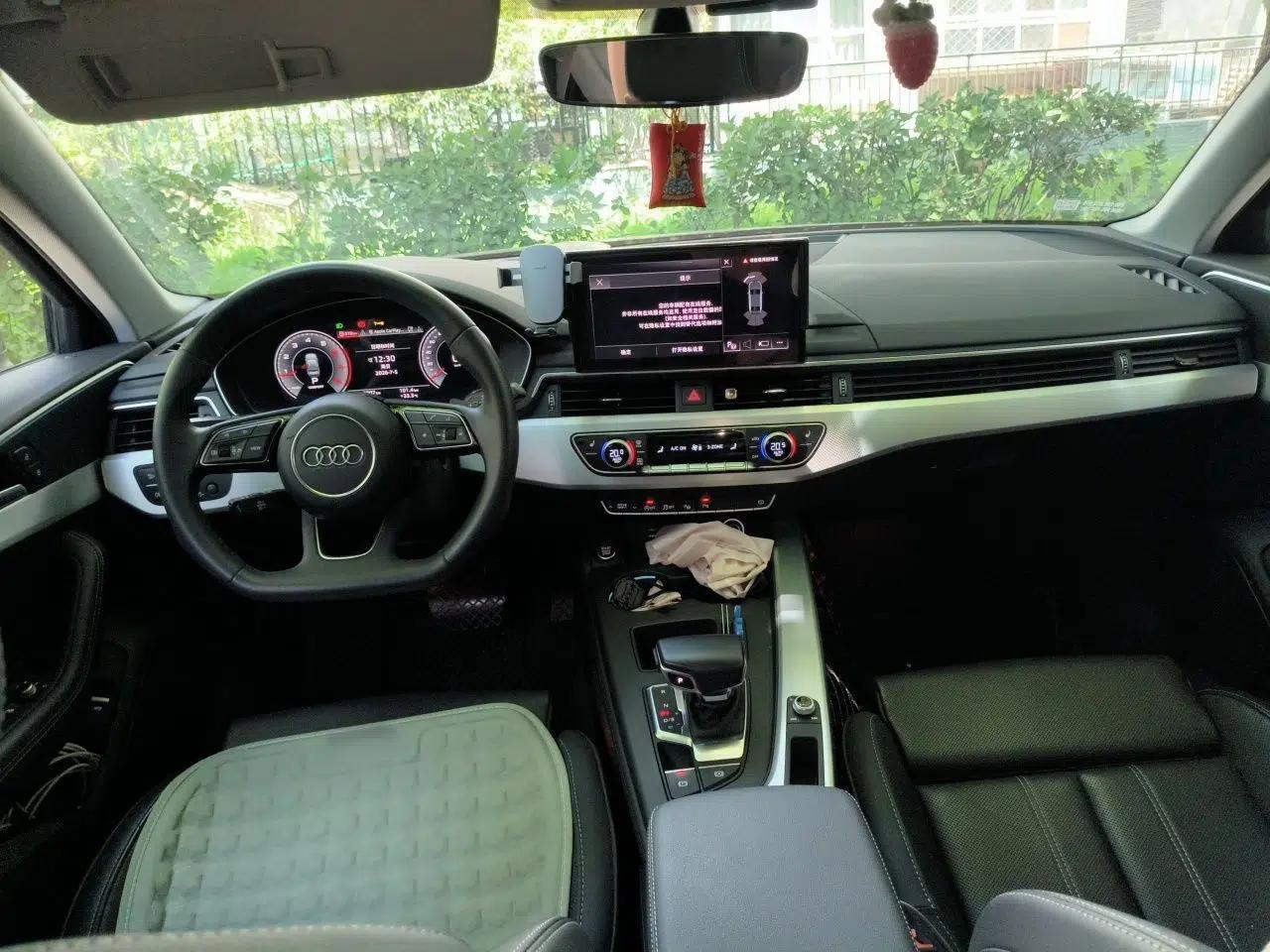 Audi A4L 2022 40 TFSI Luxury Dynamic Model — миниатюра 9