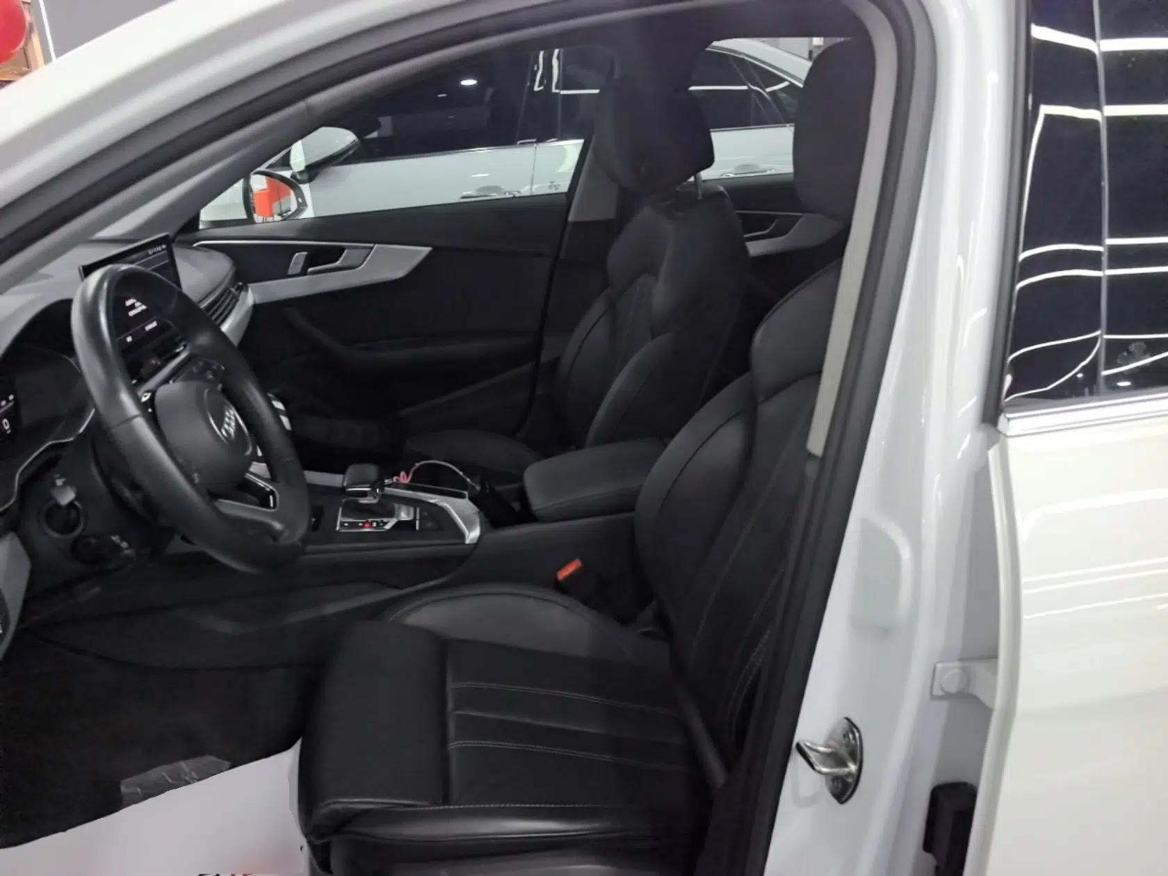 Audi A4L 2024 40 TFSI Fashion Dynamic Model — миниатюра 17