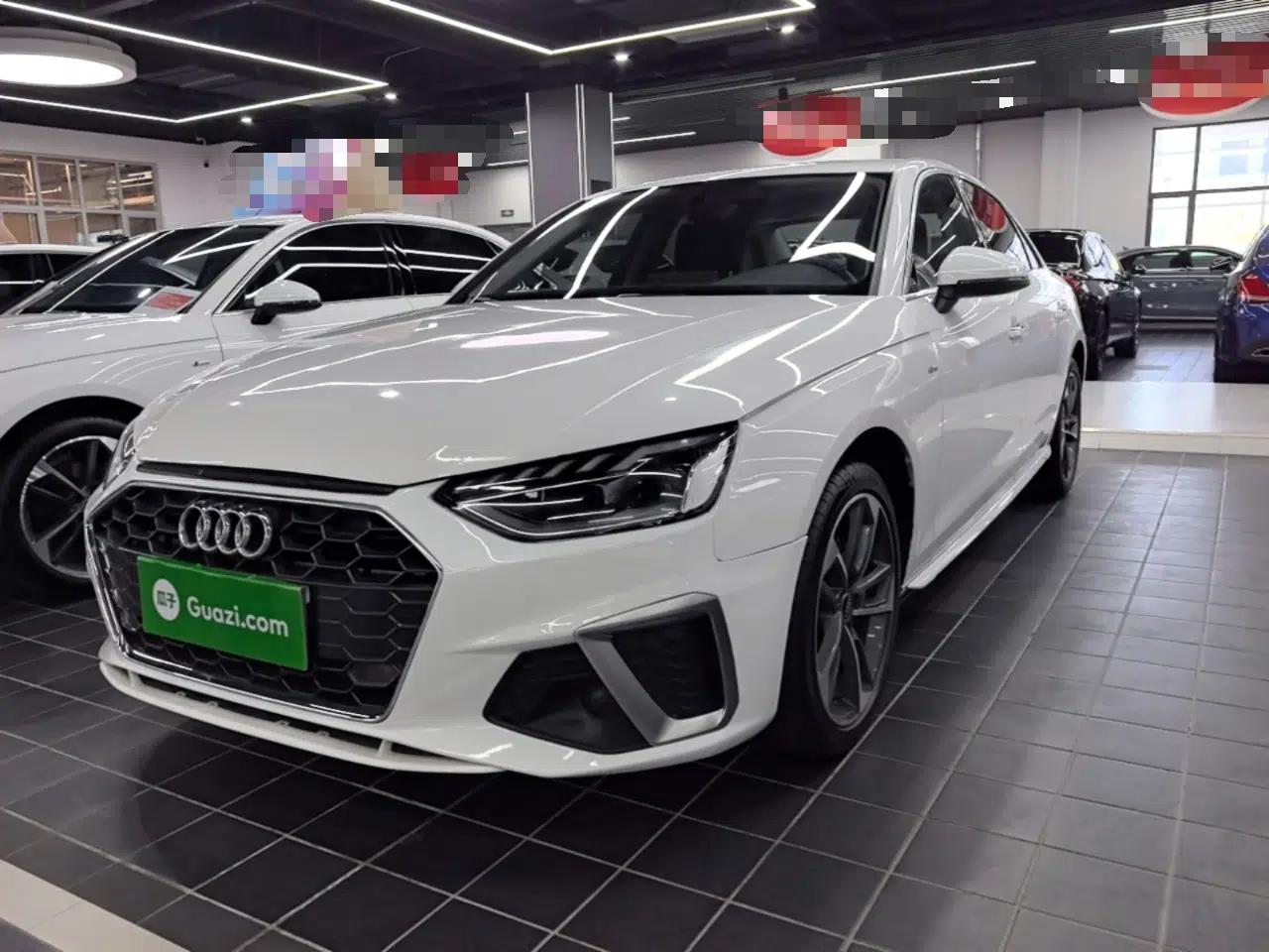 Audi A4L 2024 40 TFSI Fashion Dynamic Model — миниатюра 1
