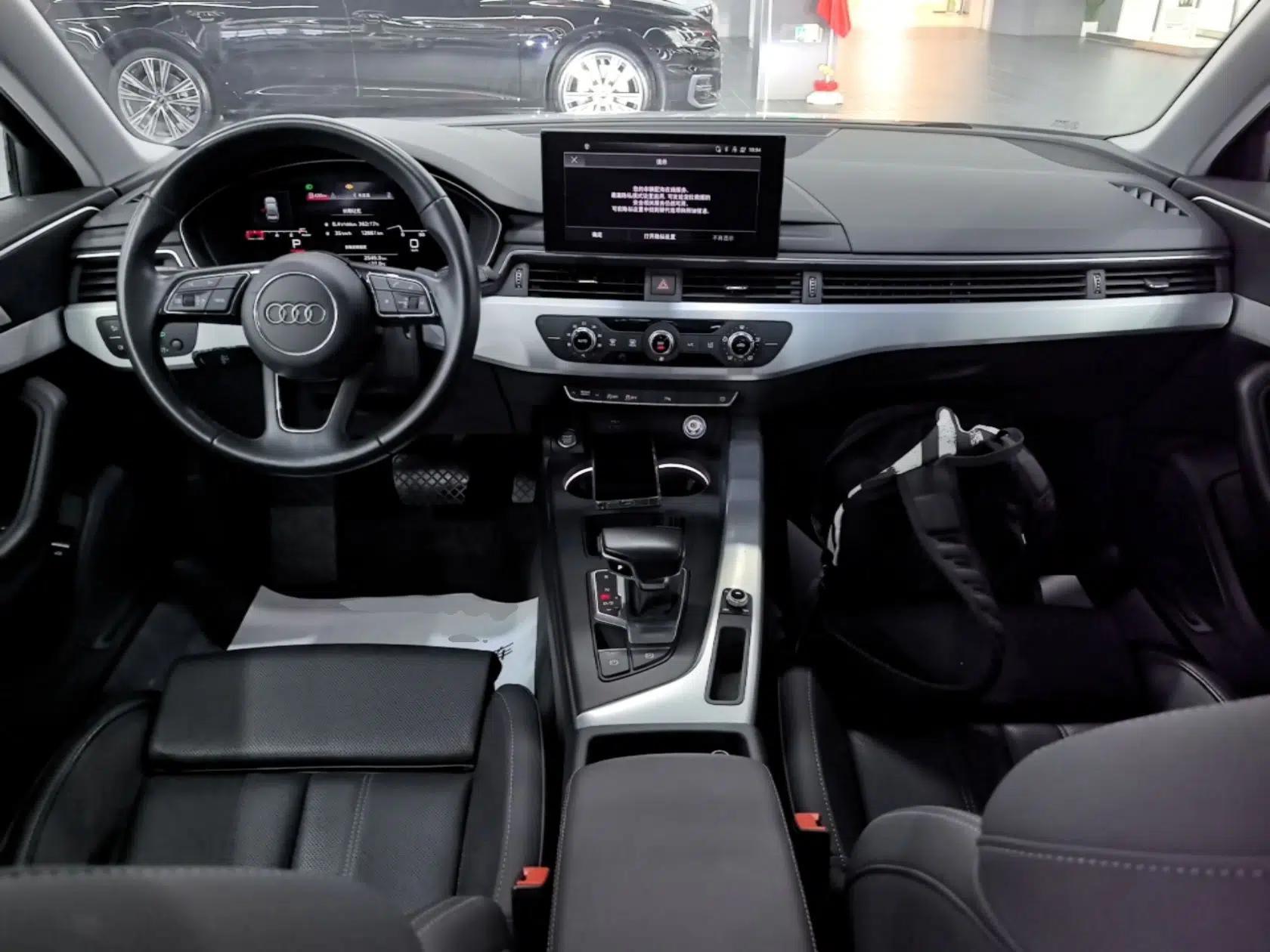 Audi A4L 2024 40 TFSI Fashion Dynamic Model — миниатюра 12
