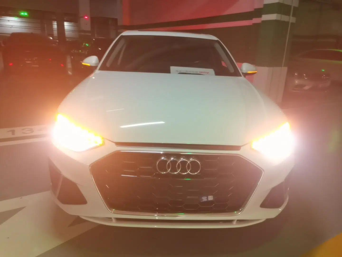 Audi A4L 2024 40 TFSI Fashion Dynamic Model — миниатюра 2