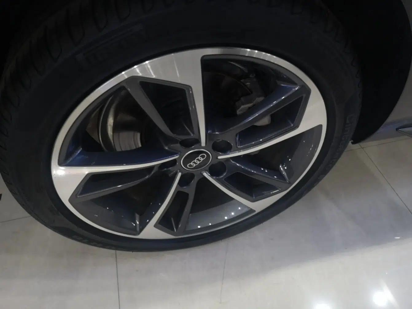 Audi A4L 2024 40 TFSI Fashion Dynamic Model — миниатюра 11