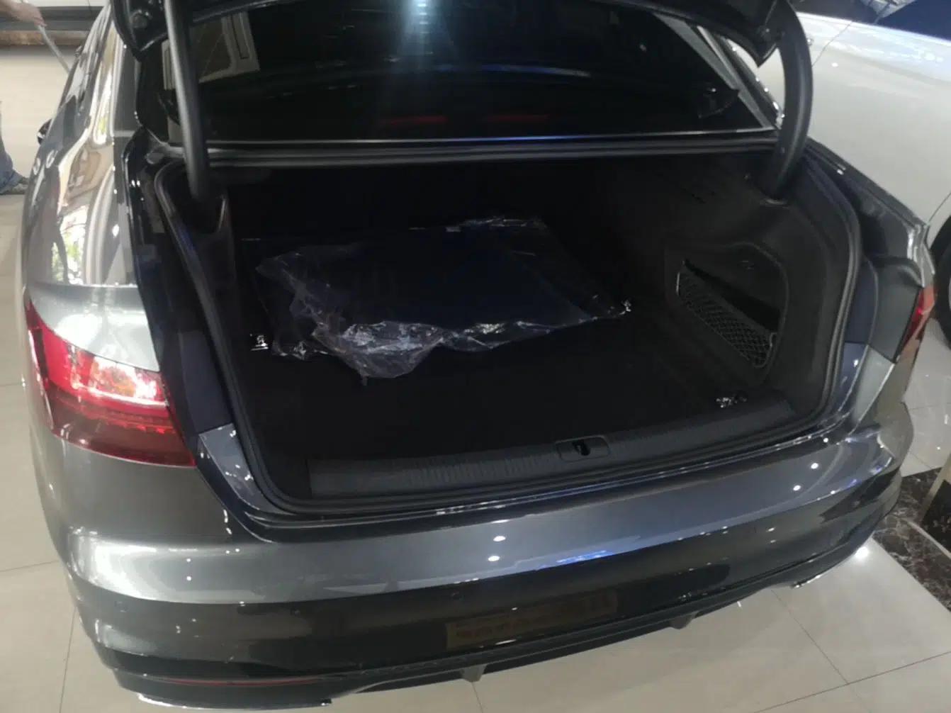 Audi A4L 2024 40 TFSI Fashion Dynamic Model — миниатюра 22