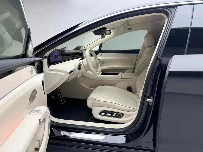 Enjoy S9 2025 Ultra Range Extended Rear-Wheel Drive — миниатюра 17