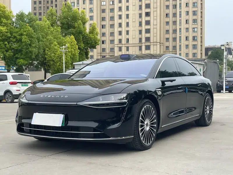 Enjoy S9 2025 Ultra Range Extended Rear-Wheel Drive — миниатюра 1