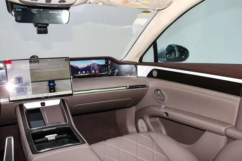 Enjoy S9T 2025 Model, Extended Range Ultra, Rear-Wheel Drive, 53kWh (192-line LiDAR) — миниатюра 17