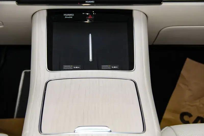 Enjoy S9T 2025 Model, Extended Range Ultra, Rear-Wheel Drive, 53kWh (192-line LiDAR) — миниатюра 17