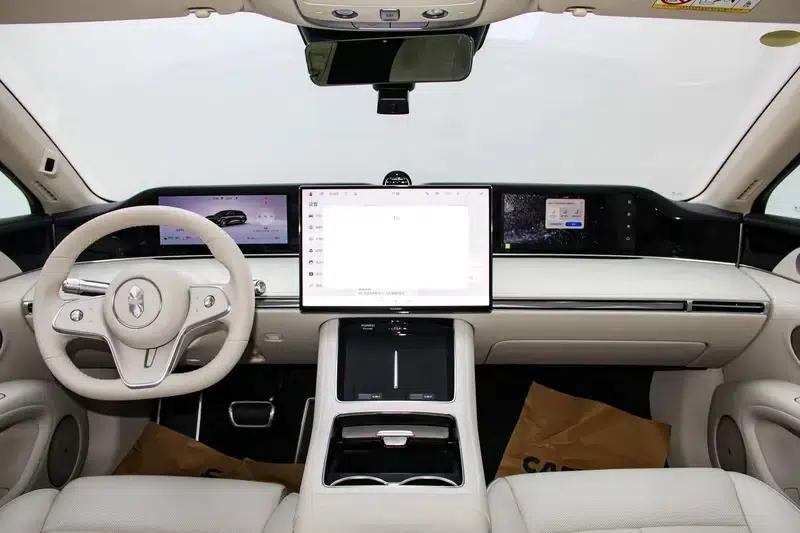 Enjoy S9T 2025 Model, Extended Range Ultra, Rear-Wheel Drive, 53kWh (192-line LiDAR) — миниатюра 21